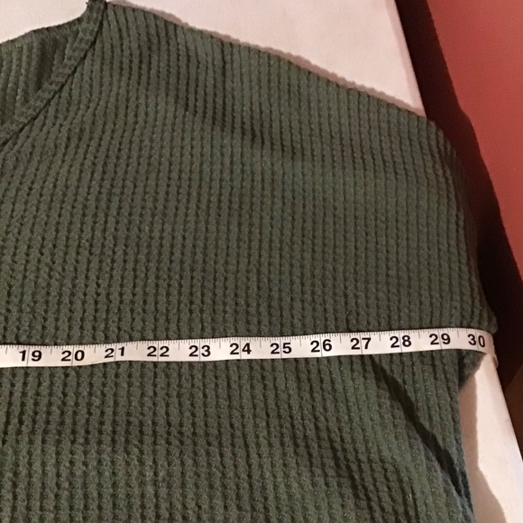 Ladie’s Olive Button Down sweater - Picture 3 of 5